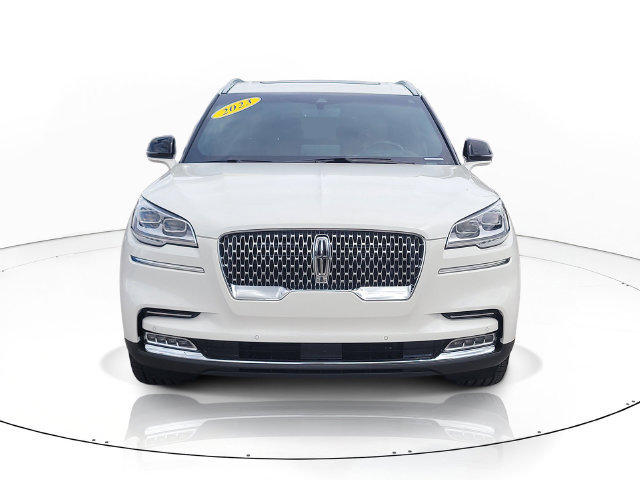 Used 2023 Lincoln Aviator Reserve w/ Equipment Group 201A RWD image 2
