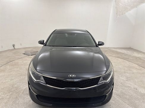 Used 2016 Kia Optima LX w/ LX Convenience Package image 18