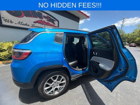 Used 2022 Jeep Compass Latitude AWD/4WD image 28