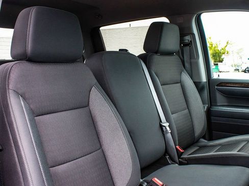 Used 2024 GMC Sierra 1500 Elevation image 37