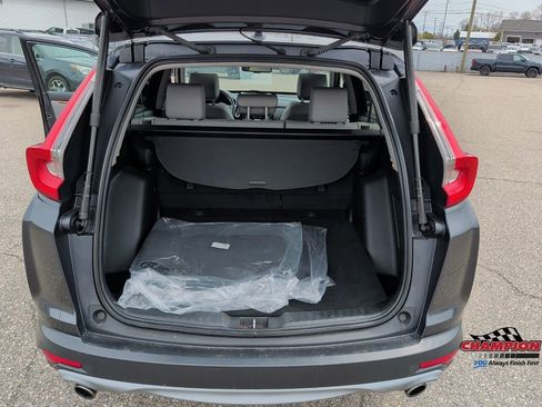Used 2017 Honda CR-V Touring image 25