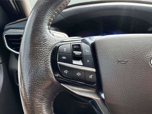 Used 2022 Ford Explorer King Ranch w/ Premium Technology Package AWD/4WD image 25
