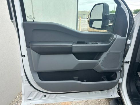 Used 2024 Ford F250 XLT AWD/4WD image 18