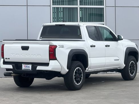 New 2026 Toyota Tacoma TRD Off-Road image 4