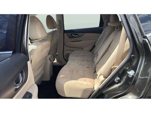 Used 2016 Nissan Rogue S AWD/4WD image 11