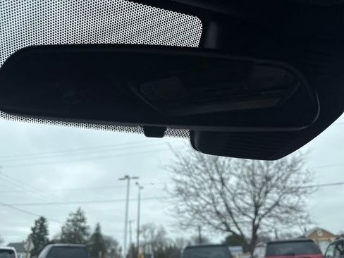 Used 2018 Honda Accord Sport image 32