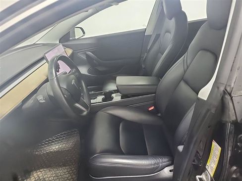 Used 2018 Tesla Model 3 Long Range AWD/4WD image 6