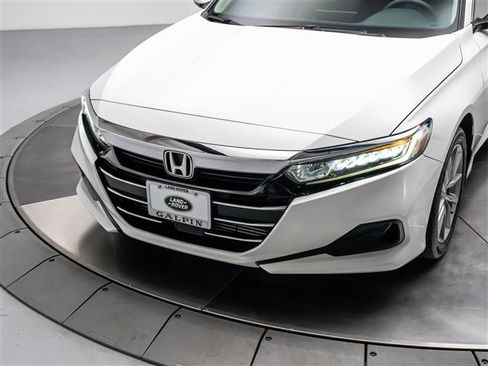 Used 2021 Honda Accord LX image 29
