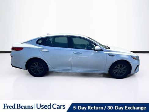 Used 2020 Kia Optima LX FWD image 9