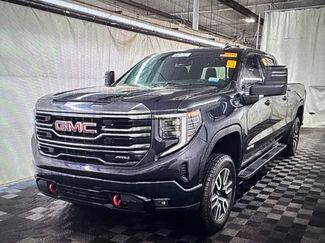 Used 2022 GMC Sierra 1500 AT4 w/ AT4 Preferred Package AWD/4WD video 1