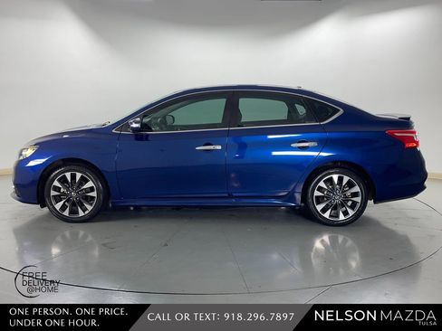 Used 2018 Nissan Sentra SR w/ Protection Package image 9