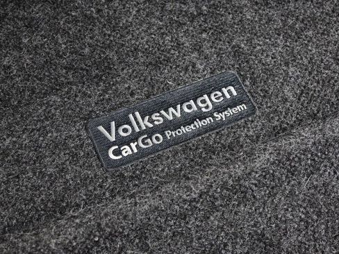 Used 2022 Volkswagen Tiguan S FWD image 39