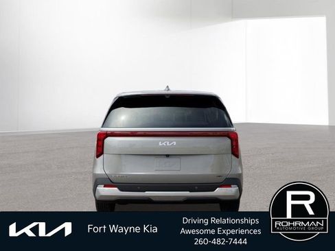 New 2026 Kia Carnival EX image 6