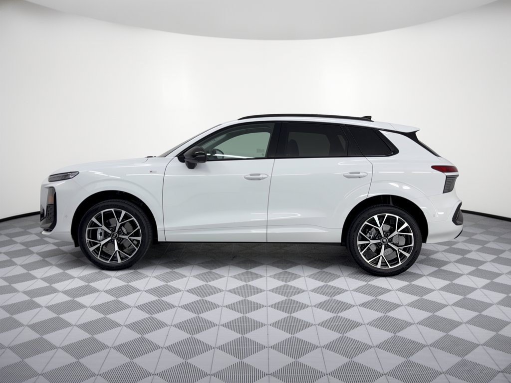 New 2026 Audi Q3 quattro 2.0T AWD/4WD image 2