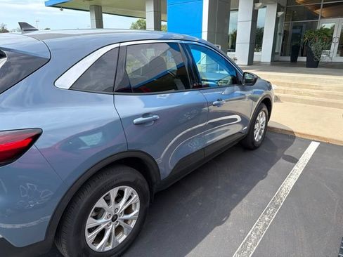 Used 2024 Ford Escape Active AWD/4WD image 5