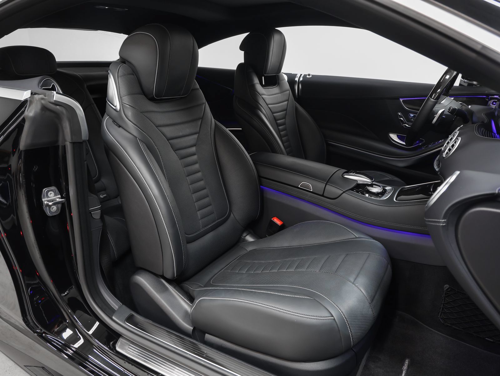 Used 2020 Mercedes-Benz S 560 4MATIC Coupe image 24