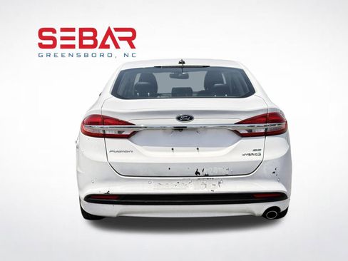 Used 2018 Ford Fusion SE w/ Equipment Group 602A FWD image 7