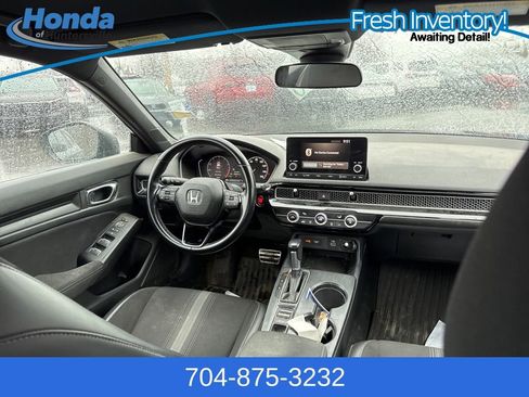 Used 2023 Honda Civic Sport image 12