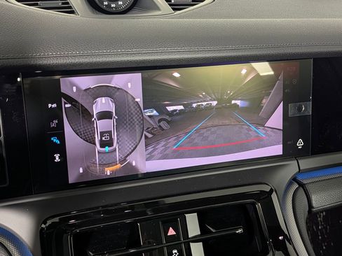 New 2026 Porsche Panamera RWD image 33