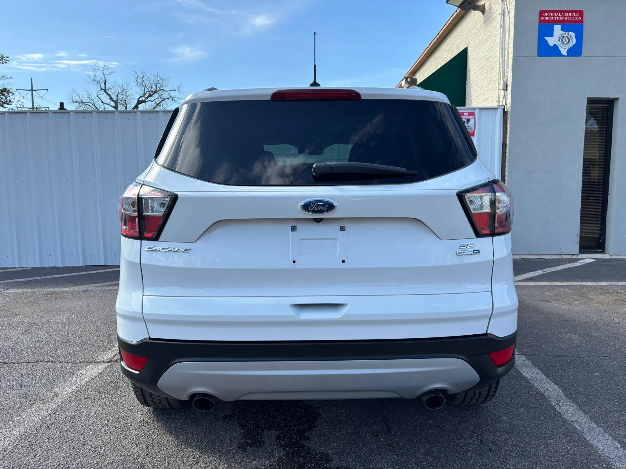 Used 2018 Ford Escape SE AWD/4WD image 5