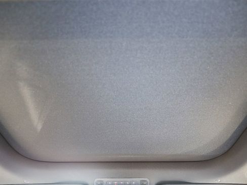 Used 2024 Mercedes-Benz EQB 300 4MATIC image 19