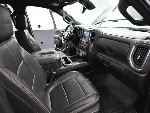 Used 2022 Chevrolet Silverado 2500 High Country w/ Z71 Off-Road Package image 54