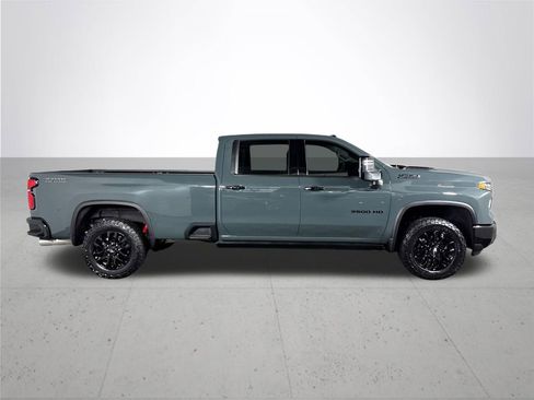 Used 2026 Chevrolet Silverado 3500 LTZ w/ Trail Boss Package AWD/4WD image 5