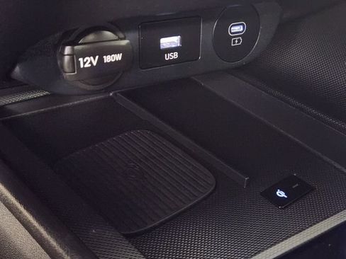 Certified 2025 Hyundai Elantra Sport FWD image 28