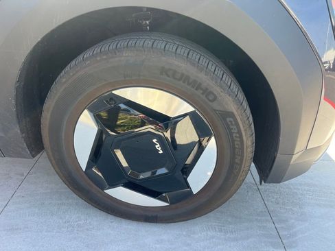 Used 2026 Kia EV9 Light image 26