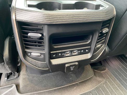 Used 2021 RAM 1500 Limited AWD/4WD image 37