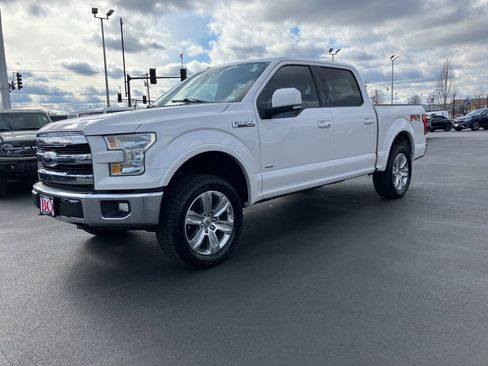 Used 2016 Ford F150 Lariat w/ Equipment Group 501A Mid AWD/4WD image 3
