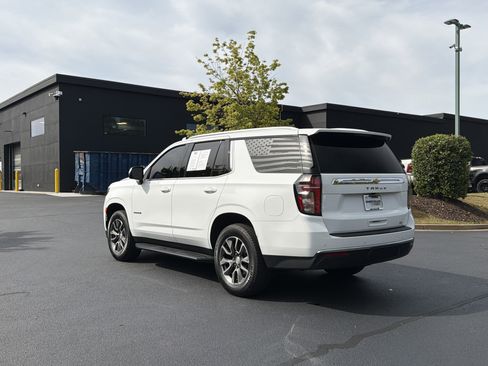 Used 2022 Chevrolet Tahoe LT w/ LT Signature Plus Package RWD image 16