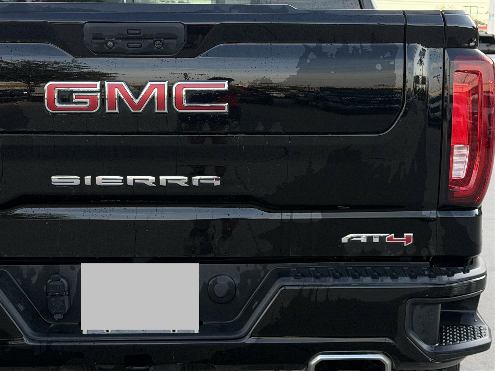 Used 2022 GMC Sierra 1500 AT4 w/ AT4 Preferred Package AWD/4WD image 6