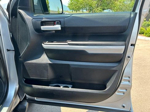 Used 2019 Toyota Tundra SR5 w/ TRD Off Road Package AWD/4WD image 9