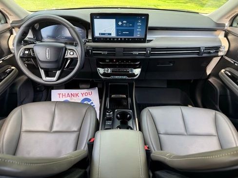 Used 2023 Lincoln Corsair AWD w/ Equipment Group 101A image 18