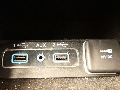 Used 2019 Jeep Grand Cherokee Limited image 28