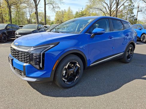 New 2026 Kia Sportage EX FWD image 3
