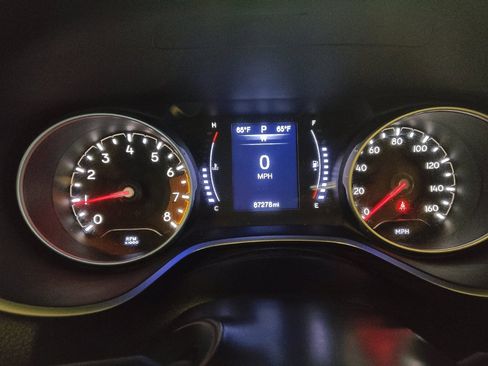 Used 2018 Jeep Compass Sport FWD image 23