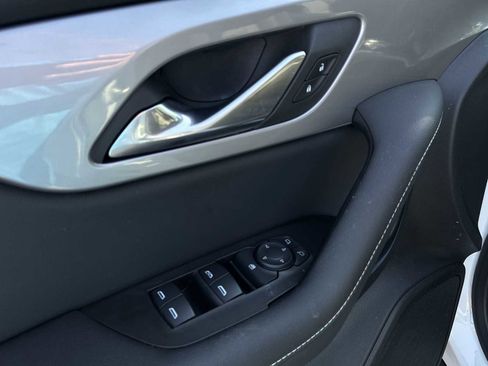 Certified 2023 Chevrolet Blazer LT w/ Convenience Package image 22