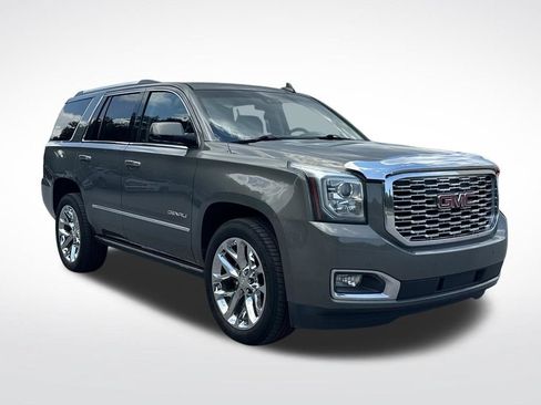 Used 2018 GMC Yukon Denali w/ Enhanced Security Package AWD/4WD image 9