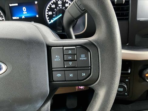 Used 2021 Ford F150 XLT image 24