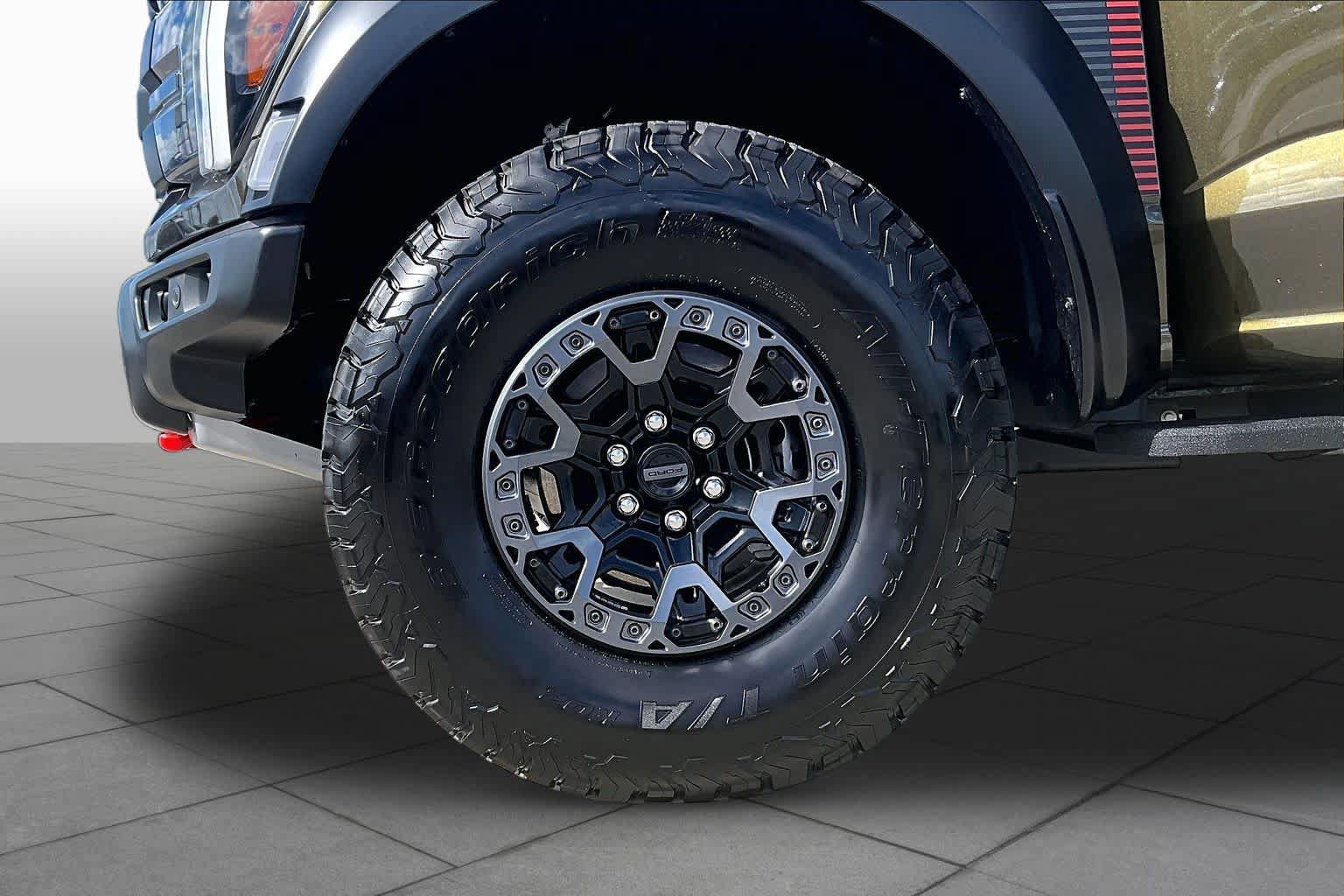 Used 2026 Ford F150 Raptor w/ Equipment Group 803A Raptor R AWD/4WD image 10