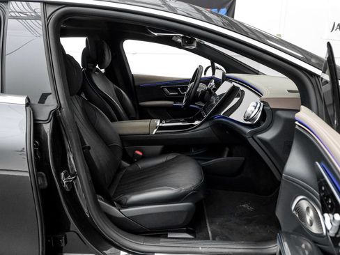 Used 2023 Mercedes-Benz EQS 450+ Sedan image 26
