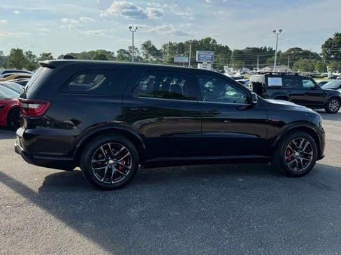 Used 2019 Dodge Durango SRT w/ Technology Group AWD/4WD image 7