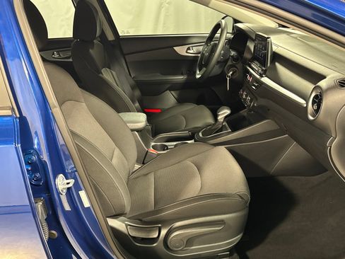 Certified 2023 Kia Forte LXS FWD image 36