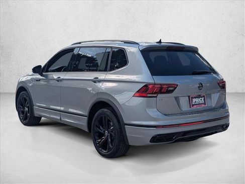 Used 2024 Volkswagen Tiguan SE R-Line FWD image 7