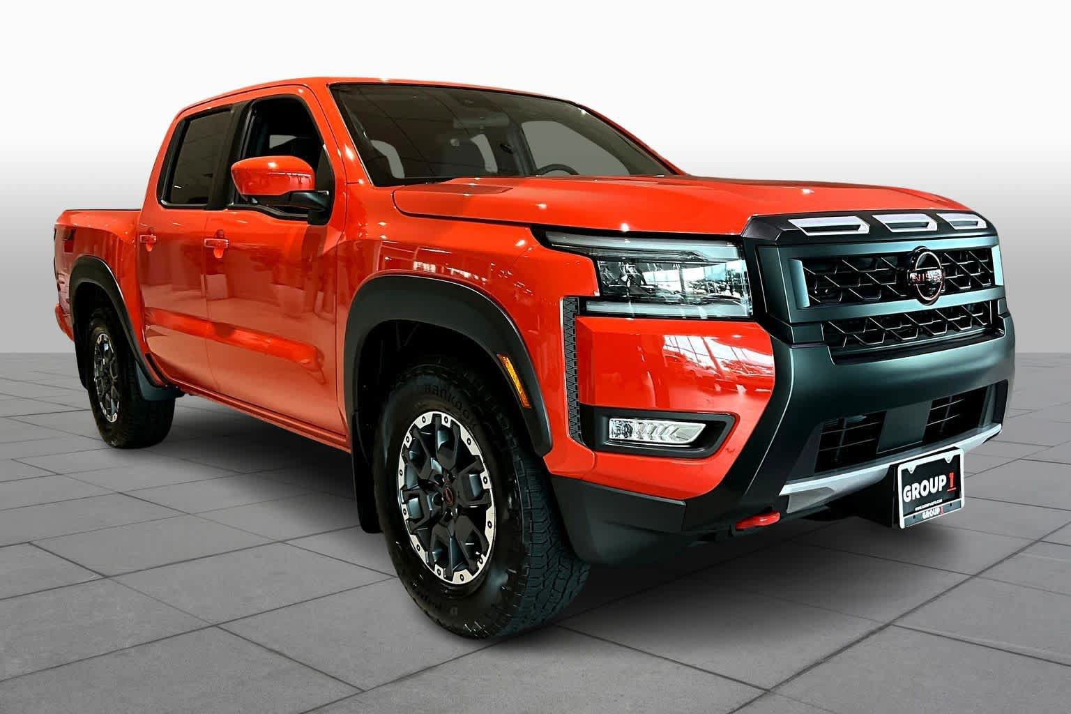 Used 2026 Nissan Frontier Pro-X w/ Pro-X Convenience Package RWD image 2