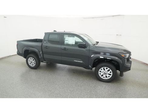 New 2025 Toyota Tacoma SR5 image 12