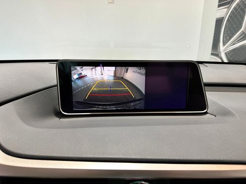 Used 2019 Lexus RX 350L w/ Premium Package image 23