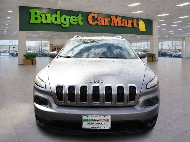 Used 2015 Jeep Cherokee Latitude w/ Cold Weather Group AWD/4WD image 2